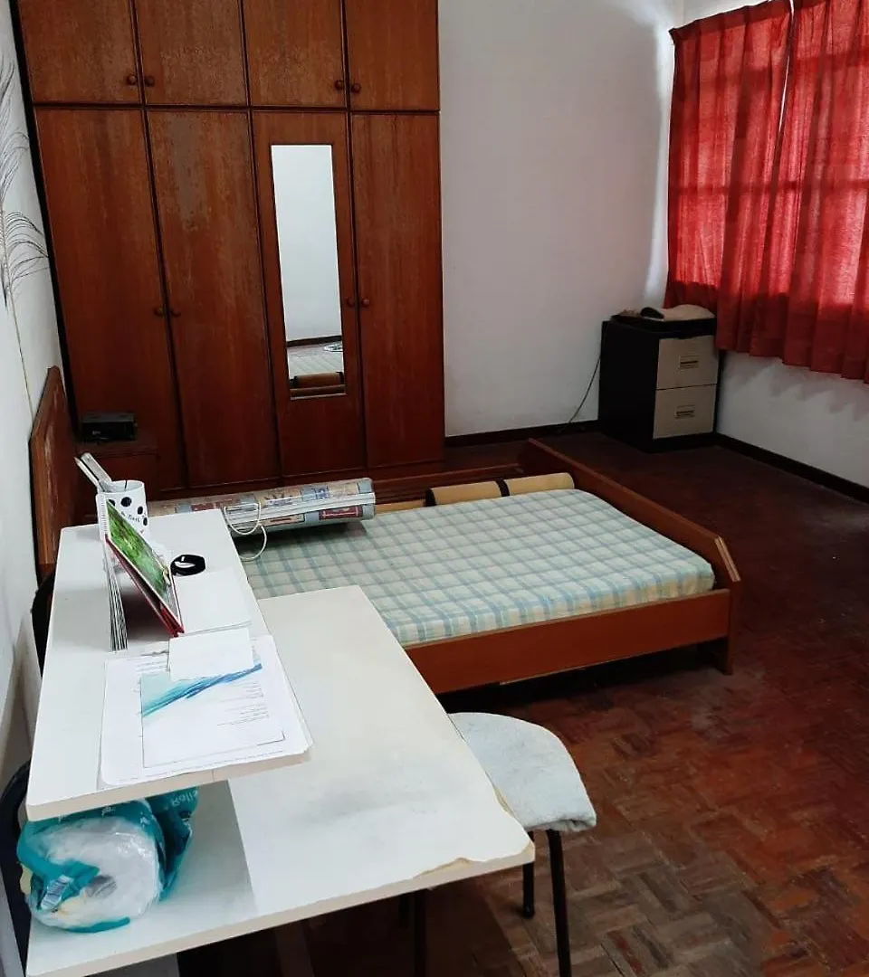 Rumah Teres Teluk Kumbar Bayan Lepas Holiday park